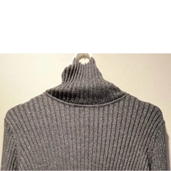 Chicos Womens Black Sparkle Turtleneck Sweater Size Large - Picture 4 of 4